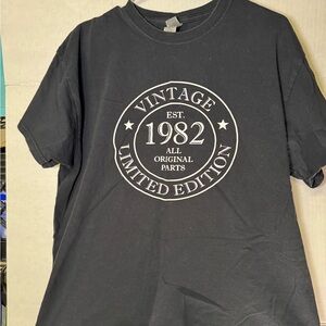 Vintage 1982 Limited Edition Graphic T Shirt Black Gildan Heavy Cotton XL